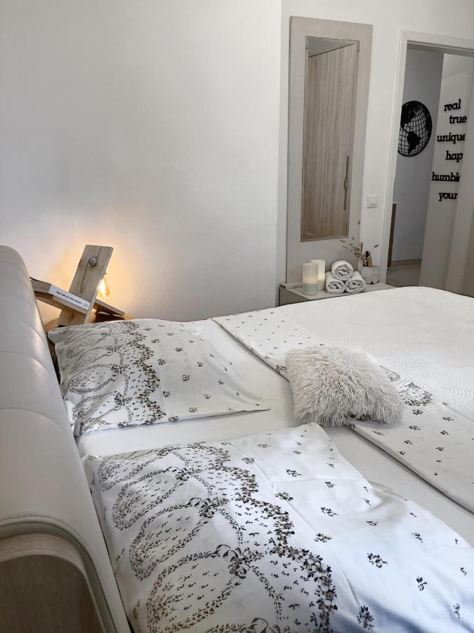 Pristina City Apartment Kültér fotó